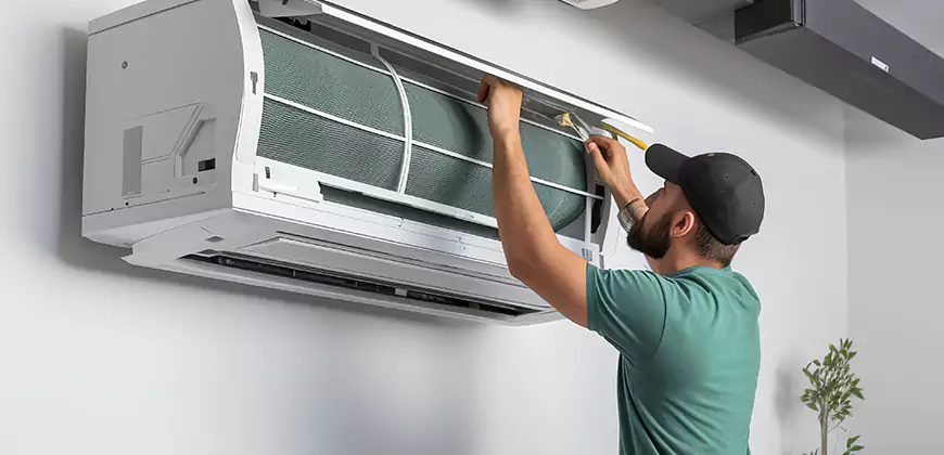 Mini Split Refrigerant Leak Repair in Estero